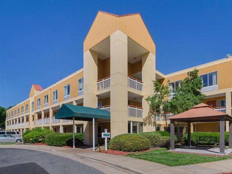 Surestay Plus Hotel By Best Western Durham Medical Center מראה חיצוני תמונה