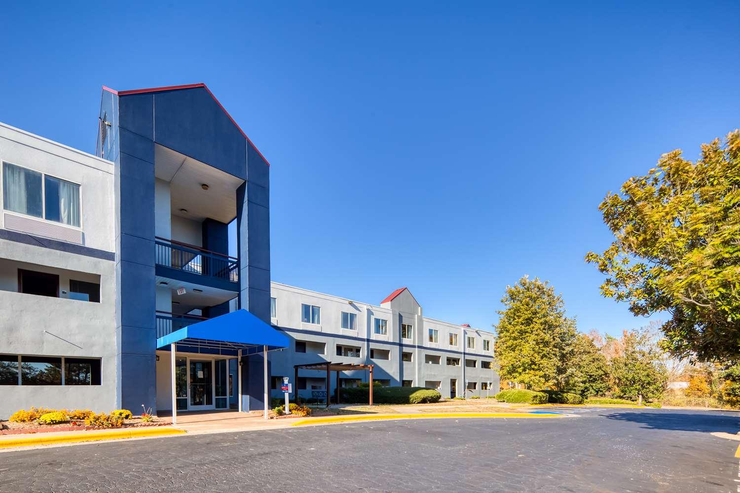 Surestay Plus Hotel By Best Western Durham Medical Center מראה חיצוני תמונה