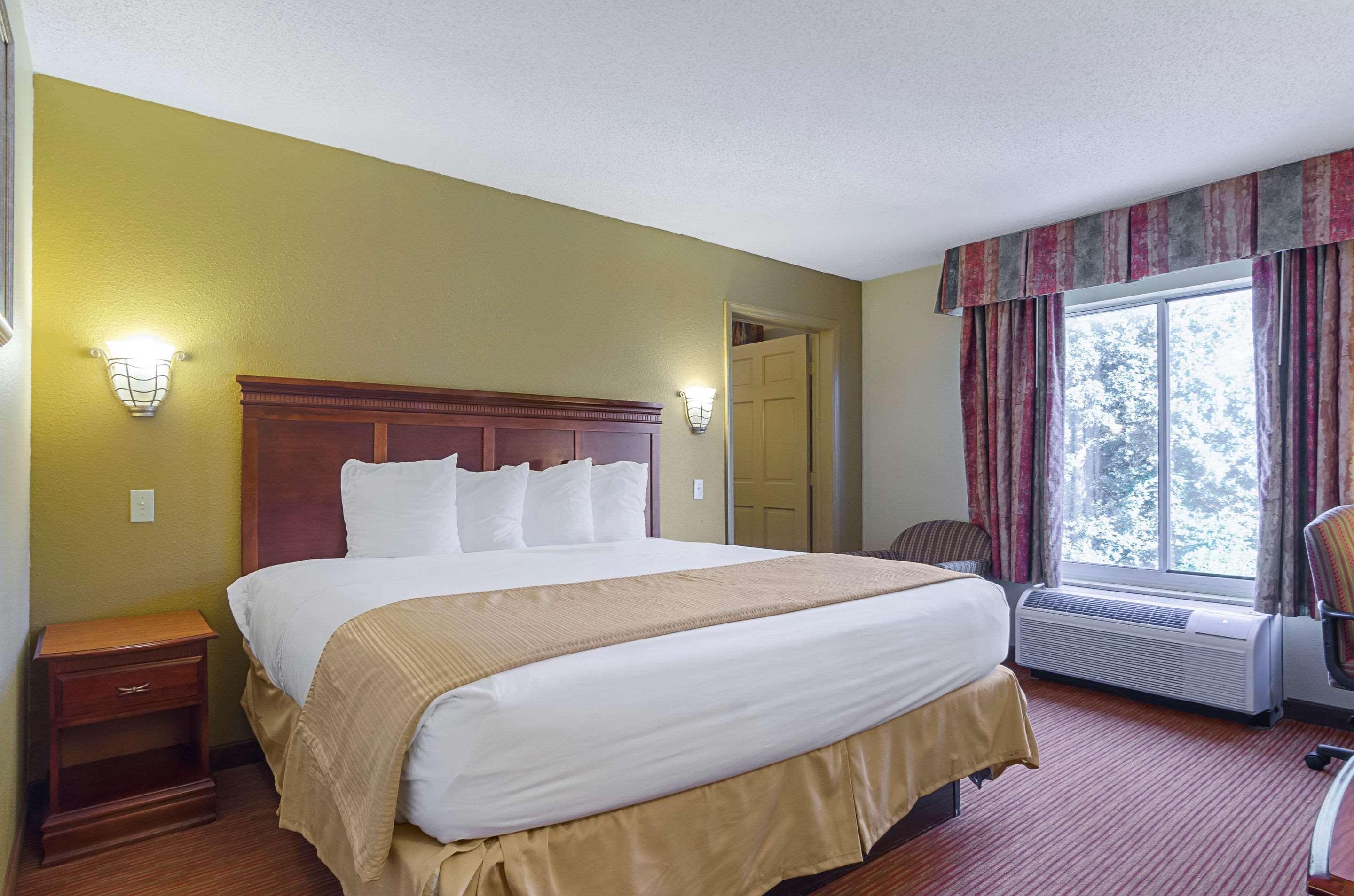 Surestay Plus Hotel By Best Western Durham Medical Center מראה חיצוני תמונה