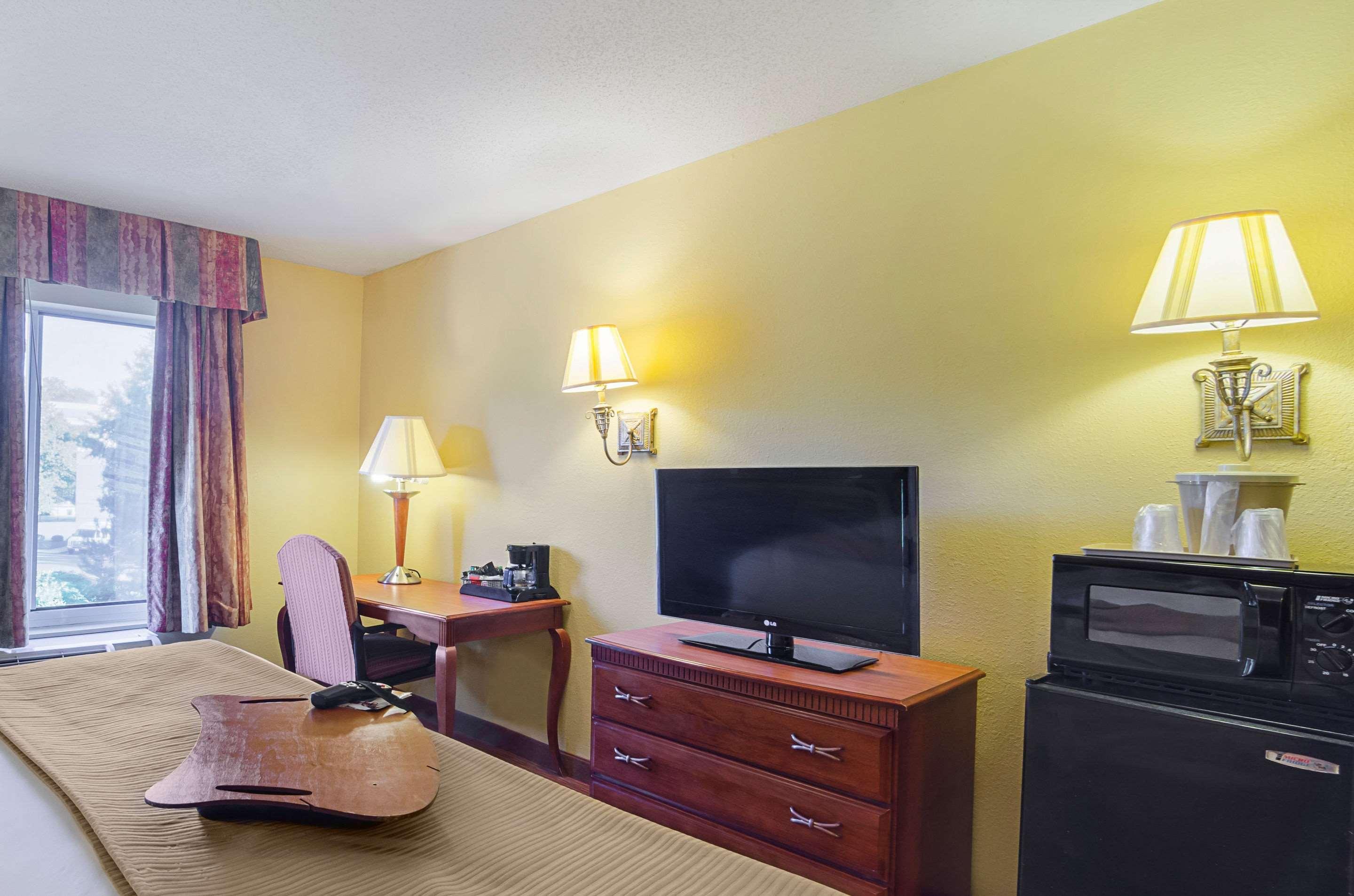 Surestay Plus Hotel By Best Western Durham Medical Center מראה חיצוני תמונה